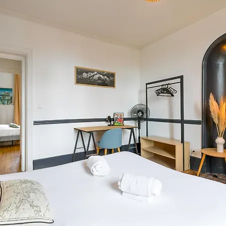 Le Transvaal, Charme Et Modernite A