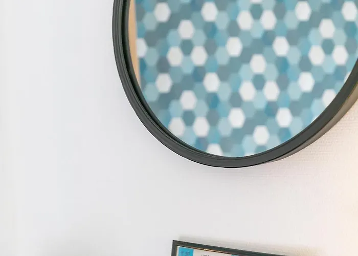 Le Transvaal, Charme Et Modernite A 第戎